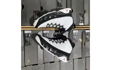 9 Retro OG Jordan 0703